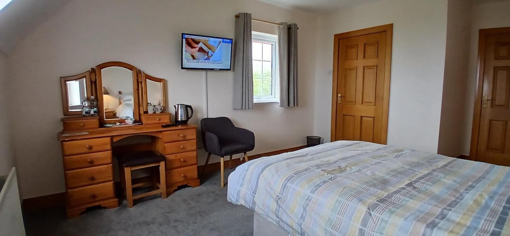 Seacoast Lodge Fanore Стая снимка